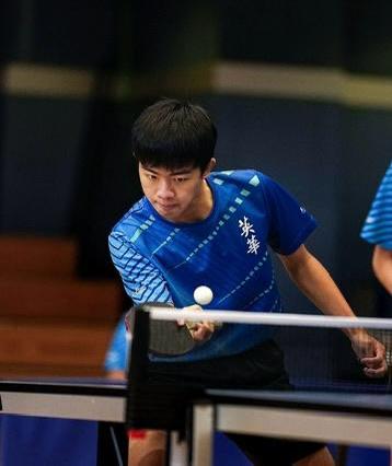 鄭浩鋒教練 - 飛燁乒乓球會